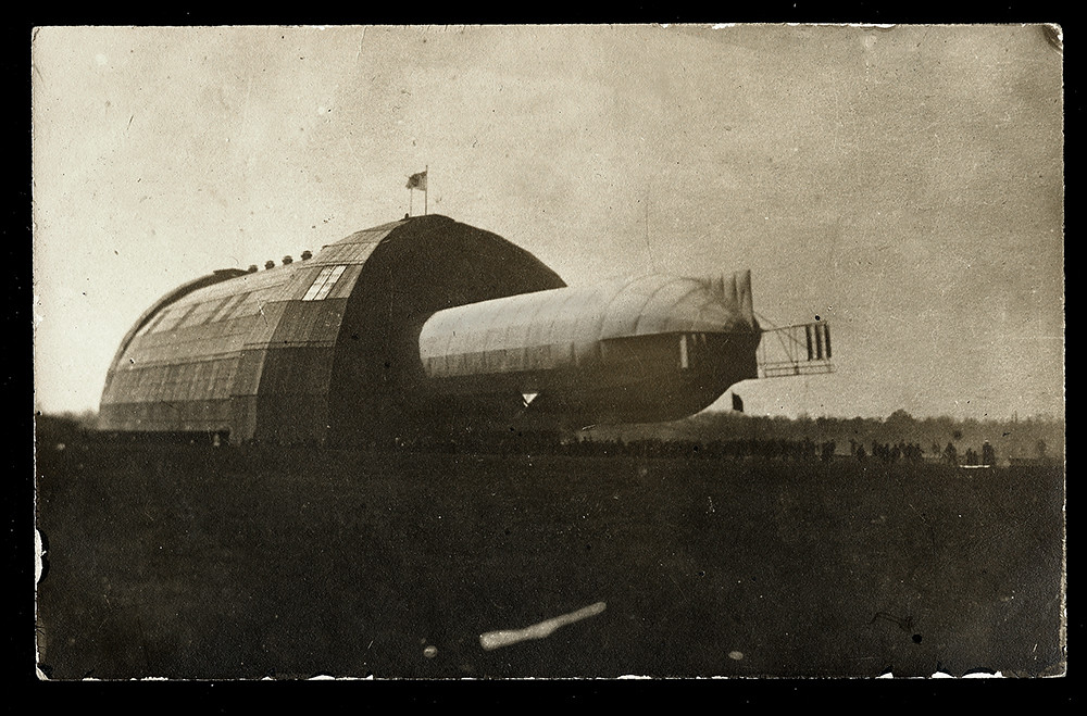 f_dirigiblehangar | RPPC of Zeppelin LZ 17 'Sachsen' an earl | Flickr