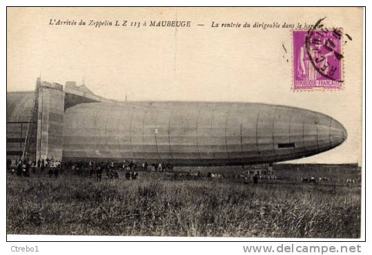 Zeppelin LZ83 LZ113 is put back in its hangar