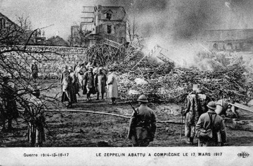 picture de Zeppelin LZ86 L39attu a Compiegne 17 March 1917